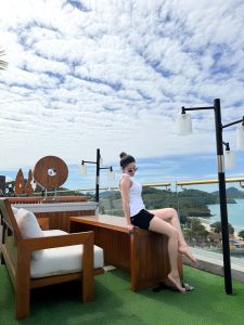 ইফতারে ভাজাপোড়া এড়িয়ে চলেন পরীমনি