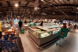 রমজান মাসে নিত্যপ্রয়োজনীয় পণ্যে বিশ্বজুড়েই মূল্যছাড়