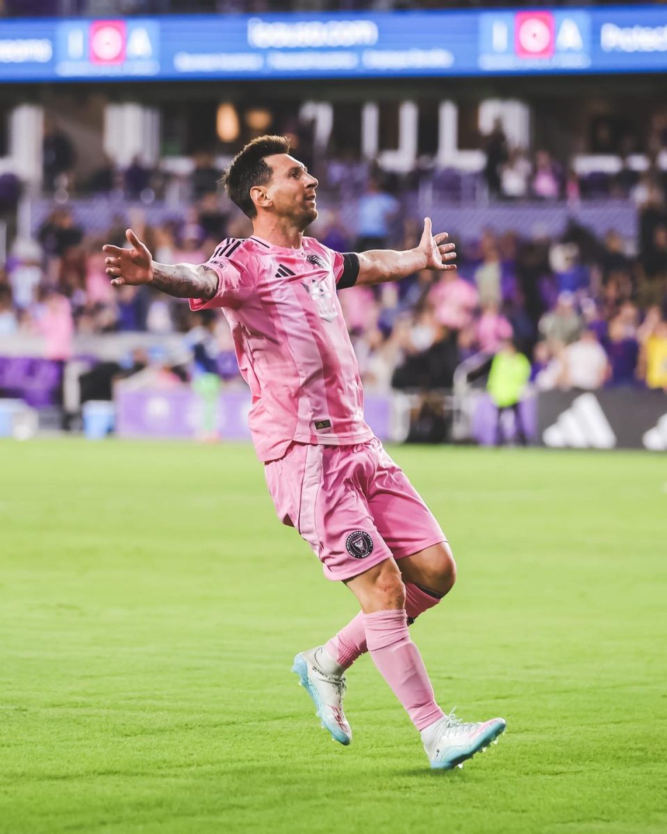 মেসির জোড়া গোলে অরল্যান্ডোয় ইতিহাস গড়ল ইন্টার মায়ামি