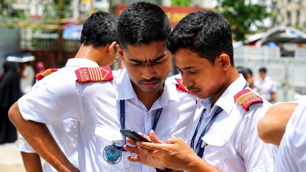 এসএসসির ফলাফল: অসন্তুষ্ট হলে পুনঃনিরীক্ষণের আবেদন করবেন যেভাবে
