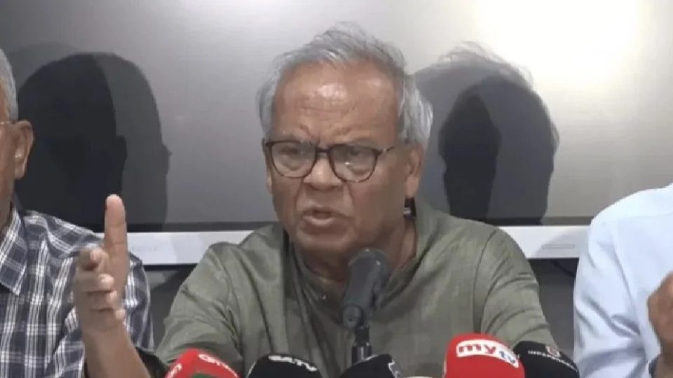 বাংলাদেশে তেলের দাম এখনও কম