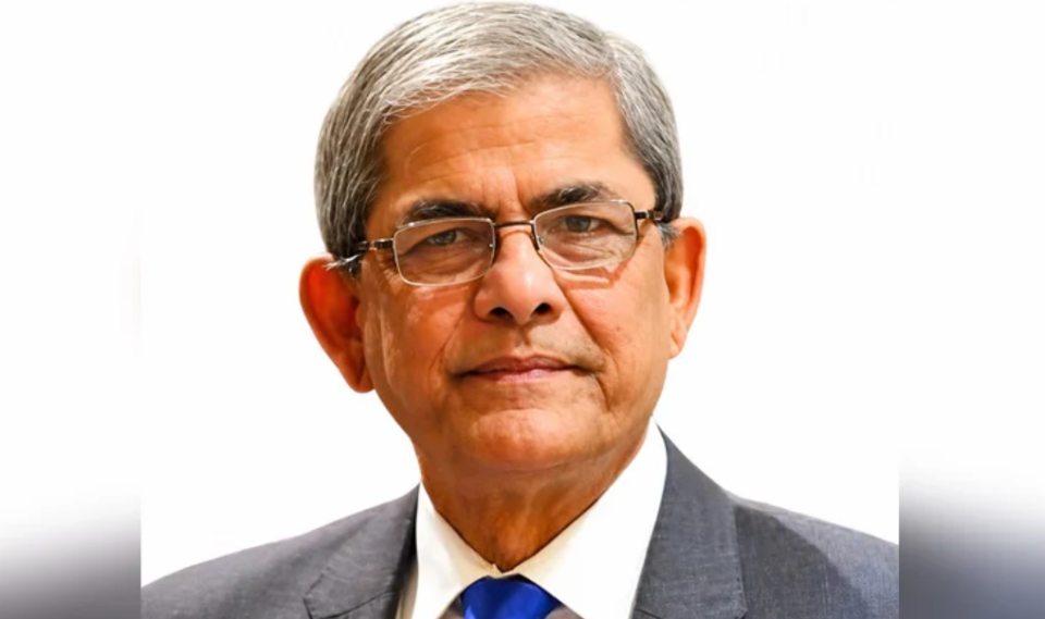 সিলেট সফরে শাহজালাল ও শাহপরানের মাজারে রাষ্ট্রপতি