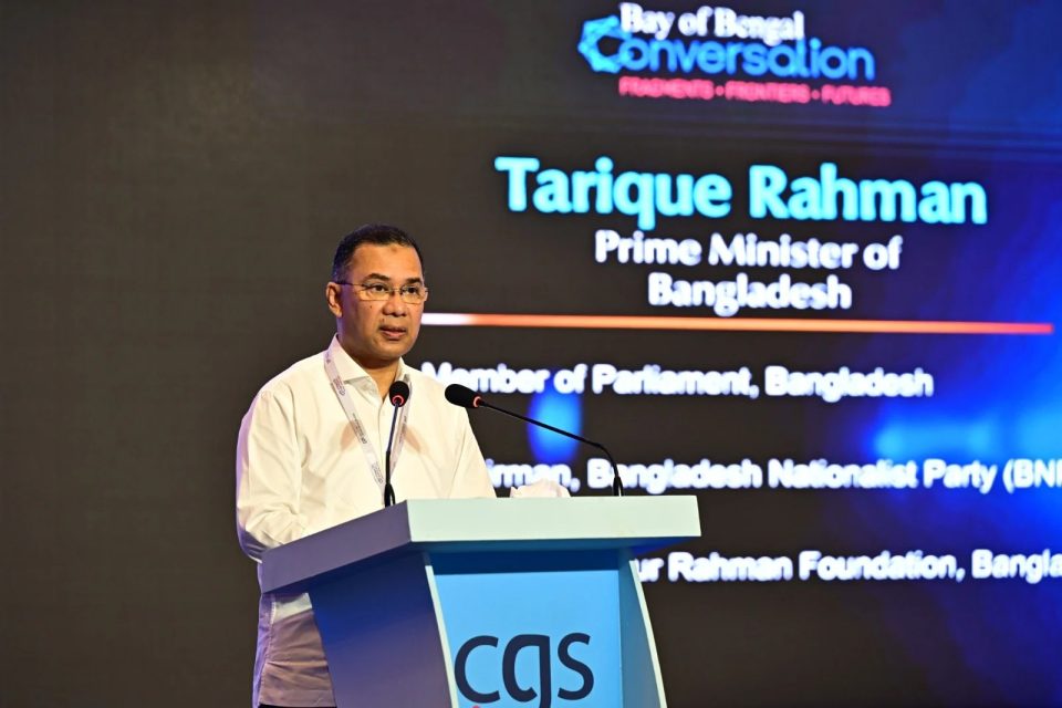 জনগণকে দেয়া প্রতিশ্রুতি বাস্তবায়নের পথে এগিয়ে যাচ্ছে সরকার