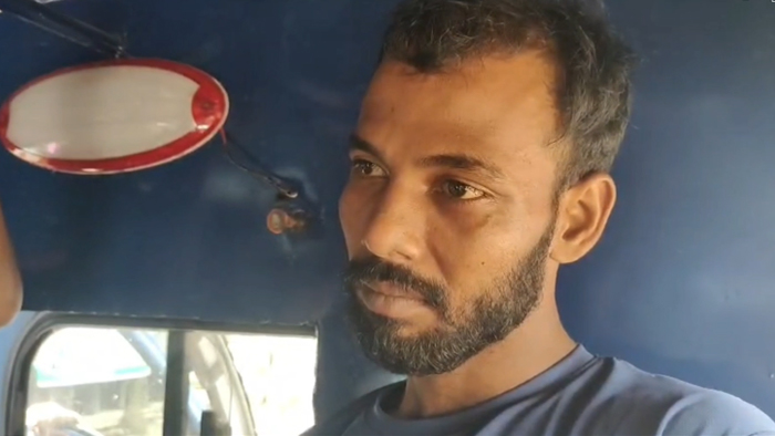 নারায়ণগঞ্জে স্ত্রীকে হত্যার পর ৯৯৯-এ ফোন দিলেন স্বামী